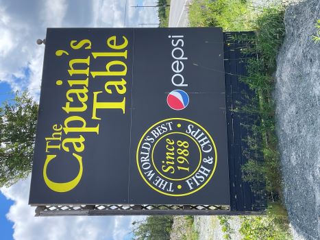 The Captain's Table sign 