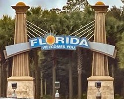 Florida welcomes you road sign