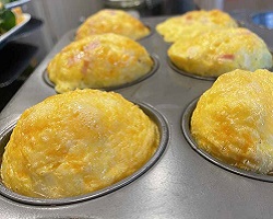 mini omelet muffins baked in pan