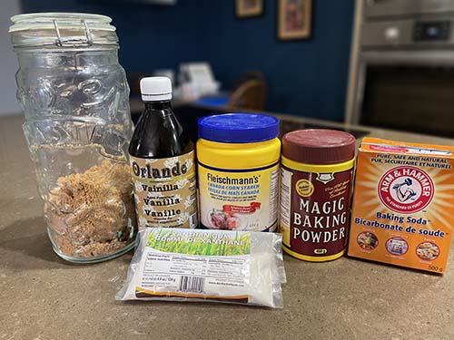 brown sugar, xanthan gum, baking soda, baking powder, corn starch and vanilla. brown sugar, xanthan gum, baking soda, baking powder, corn starch and vanilla.